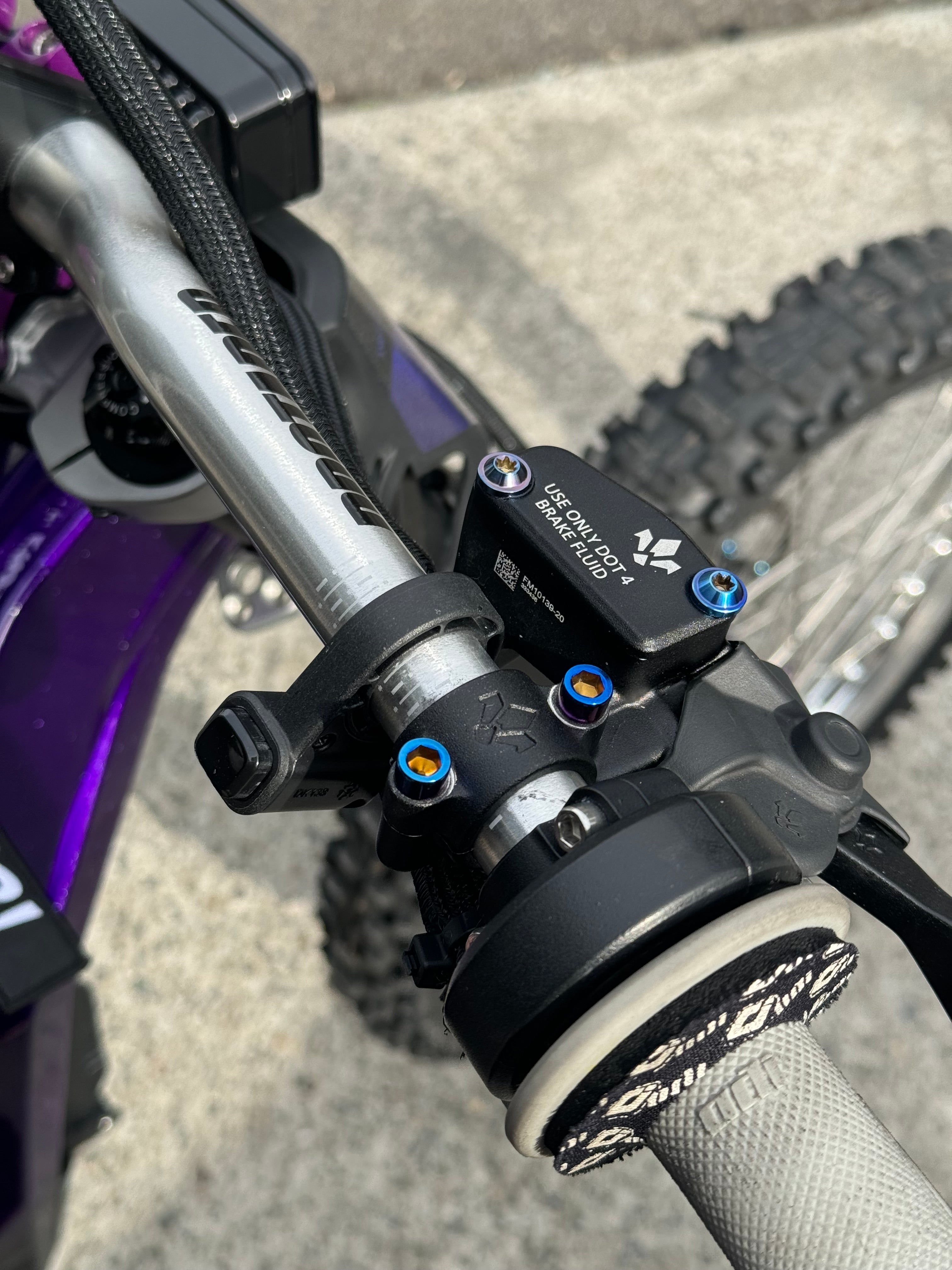 Formula titanium brake mount bolts