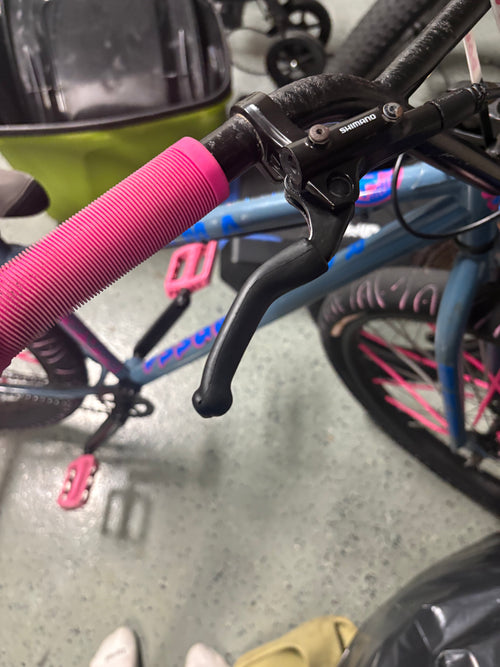 Black brake grip